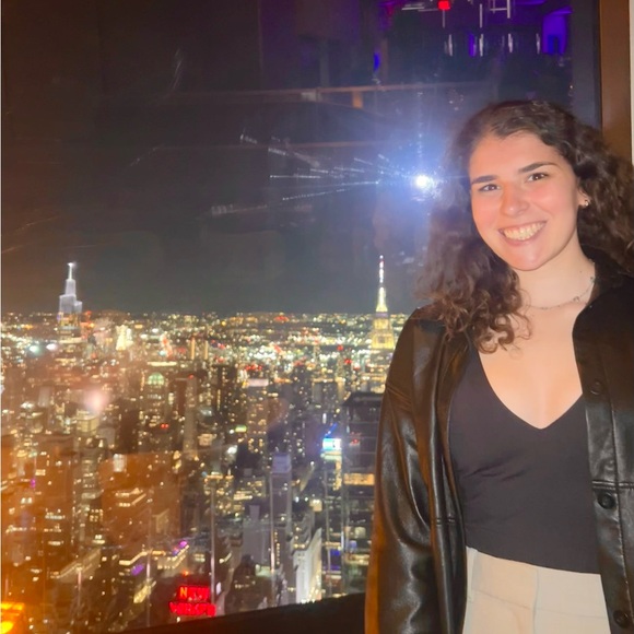 Meet your Posher, Zoe - Picture 1 of 1